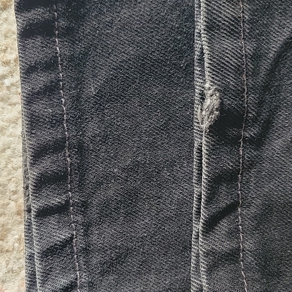 LEVIS Black Vintage 550 Relaxed Jeans - Picture 11 of 12